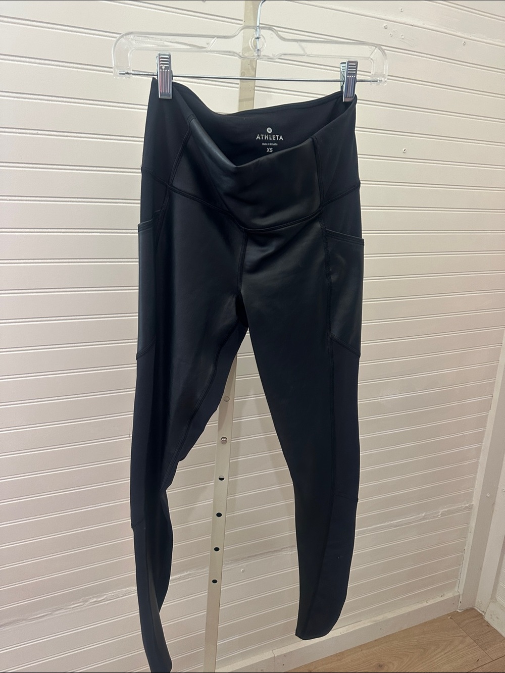 Athleta faux leather Black High-Rise Performance Leggings with Side Pockets XS